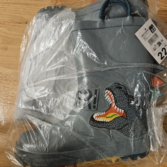 Dpam Dinosaur Rain Boots, Size 32 - Picture 3 of 4